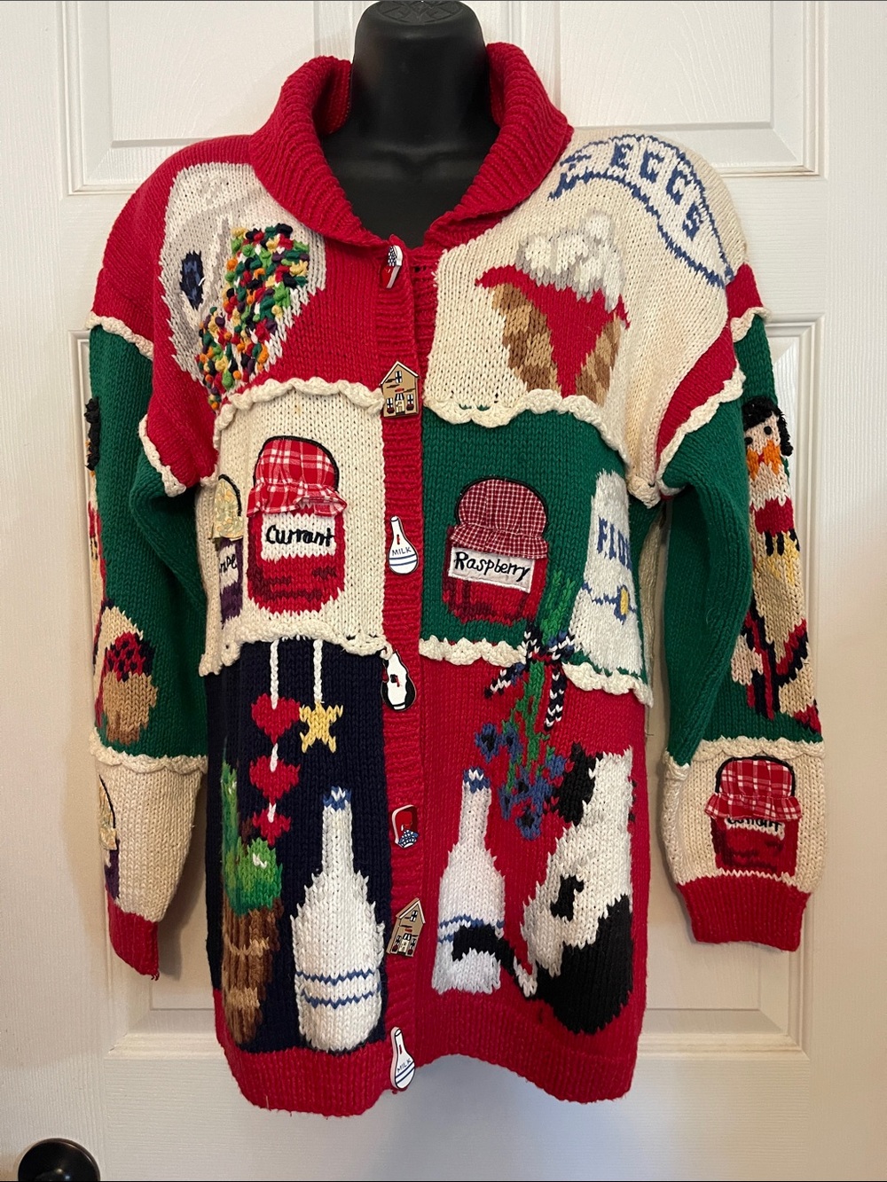 The Eagles Eye Birch’s Country Store Festive Holiday Knit Cardigan